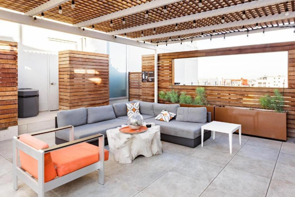 Modern Loft With Rooftop Lounge In Dtla ロサンゼルス エクステリア 写真